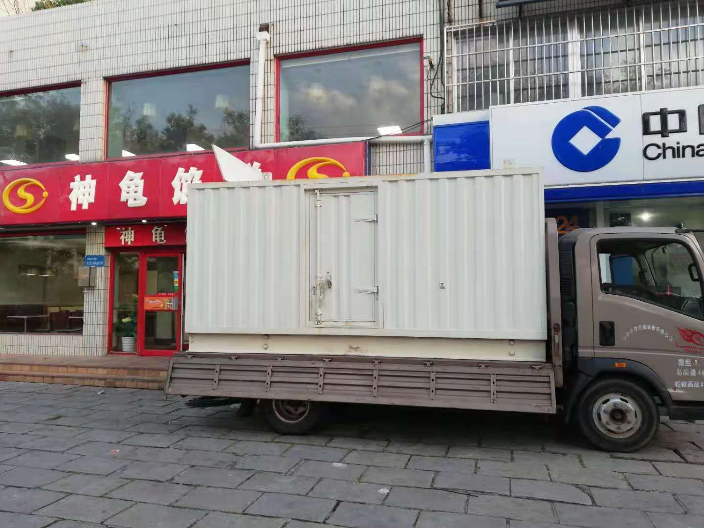 新洲出租发电机-柴油发电机组错误的启动方式
