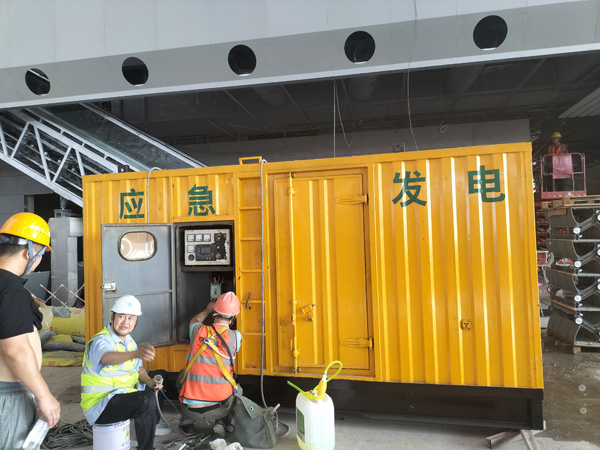新洲怎样判断空气滤清器是否需要更换？